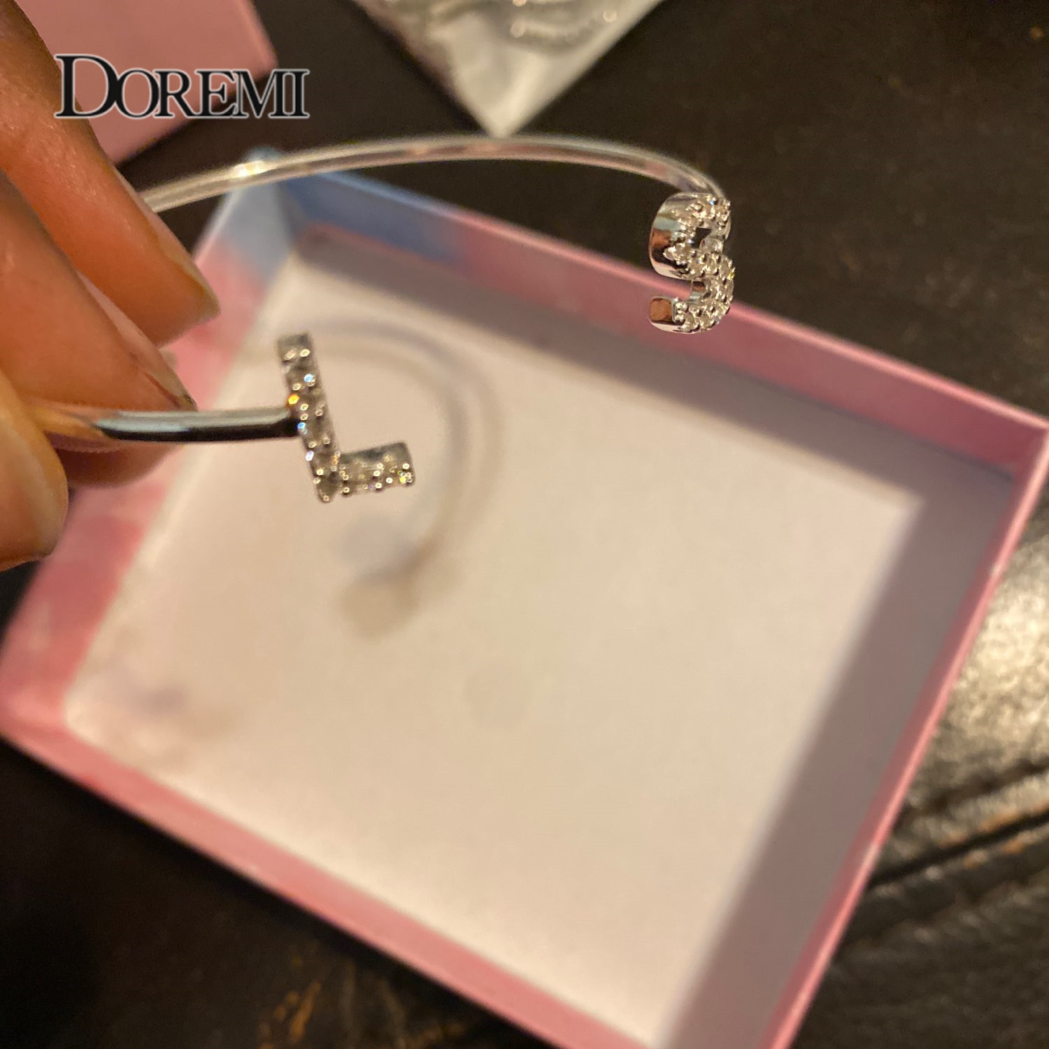 DOREMI Aangepaste Letter Armba - Cuff Bangle Bracelet recensie en prijs